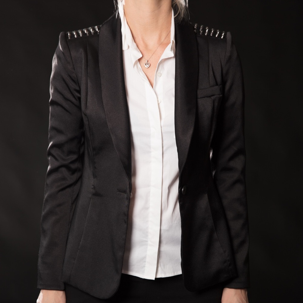 Guess blazer size 2
